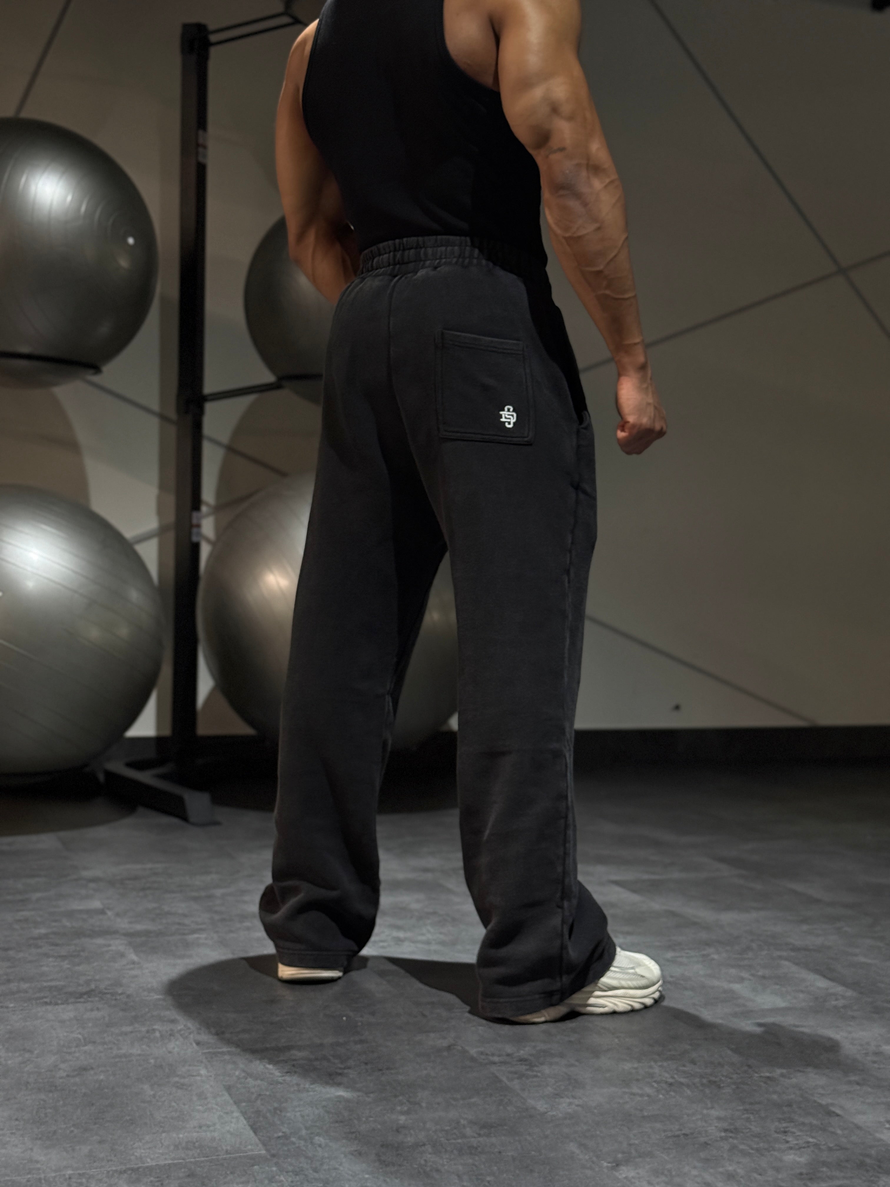 CLASSIC JOGGER (BLACK)